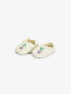 Cool radish all over slippers